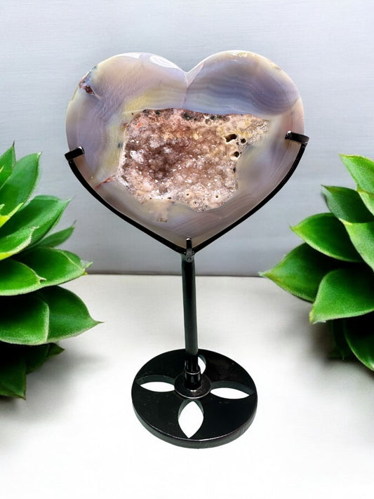 Agate Druzy Heart (on stand)