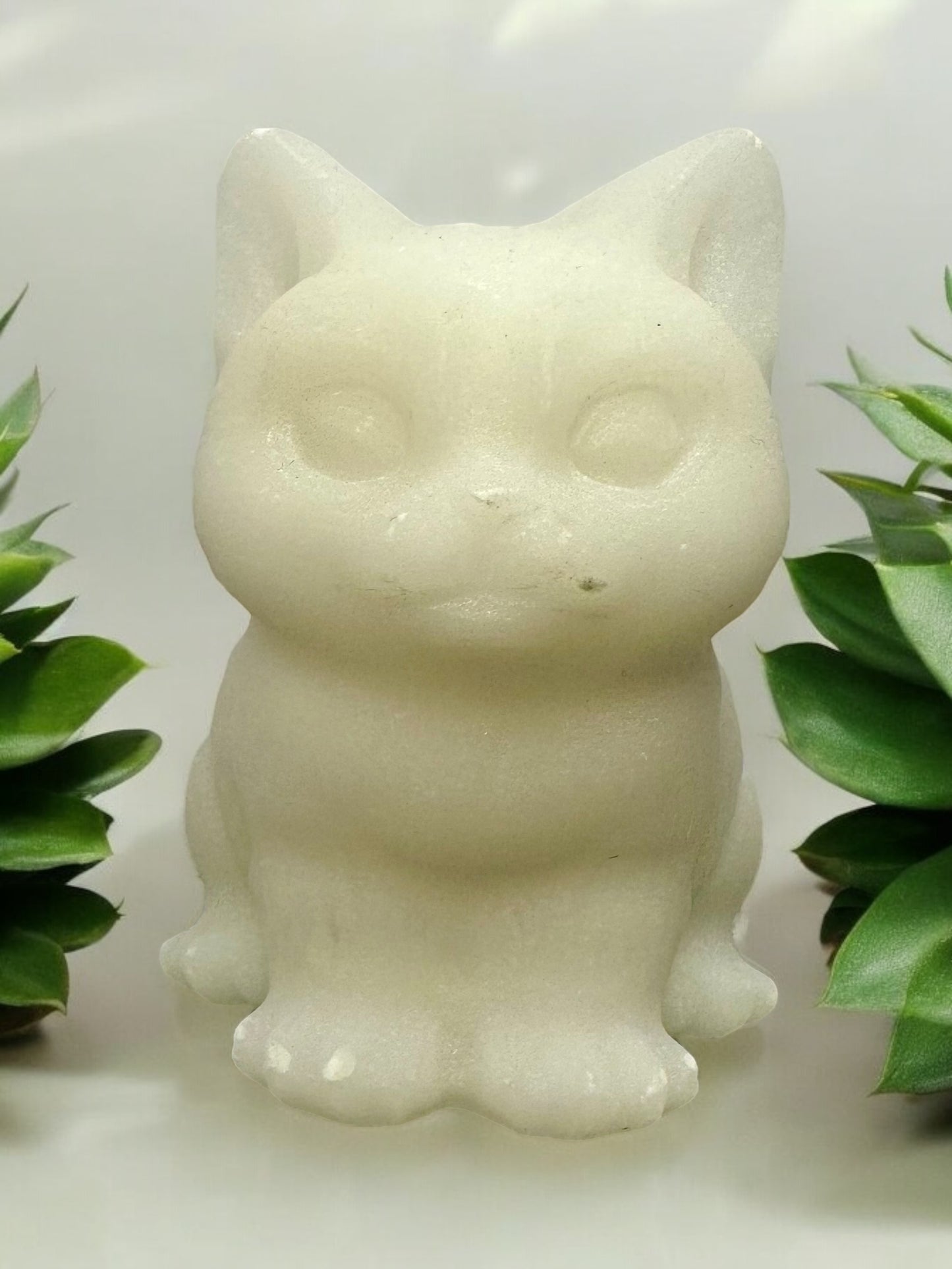 White Jade Sitting Cat